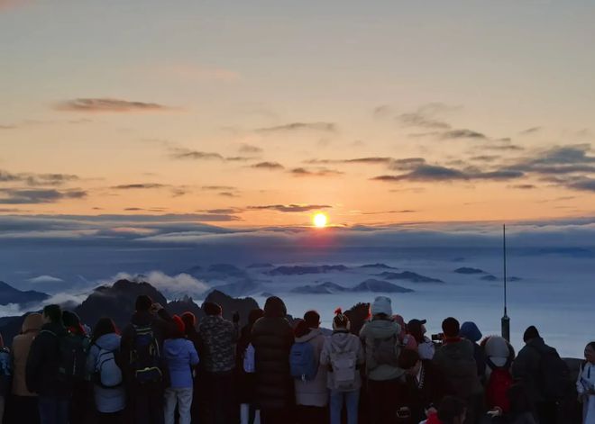 行社电话号码多少靠谱当地旅游公司-前十名Long8国际平台登录入口黄山当地正规旅(图1)