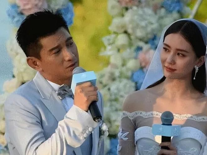 婚！更多细节被扒女方当年被对方用脚踩脸long88龙8国际曝刘诗诗吴奇隆已离(图11)
